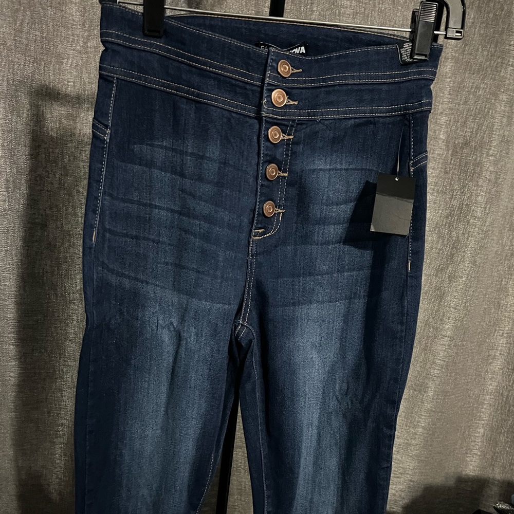 Med wash jeans, Fashion Nova unworn